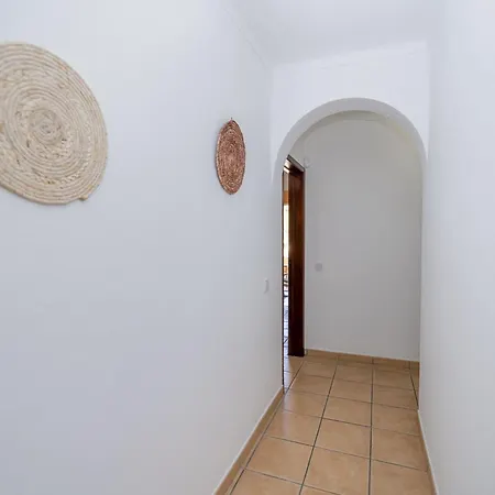 Sea View Apartamento *